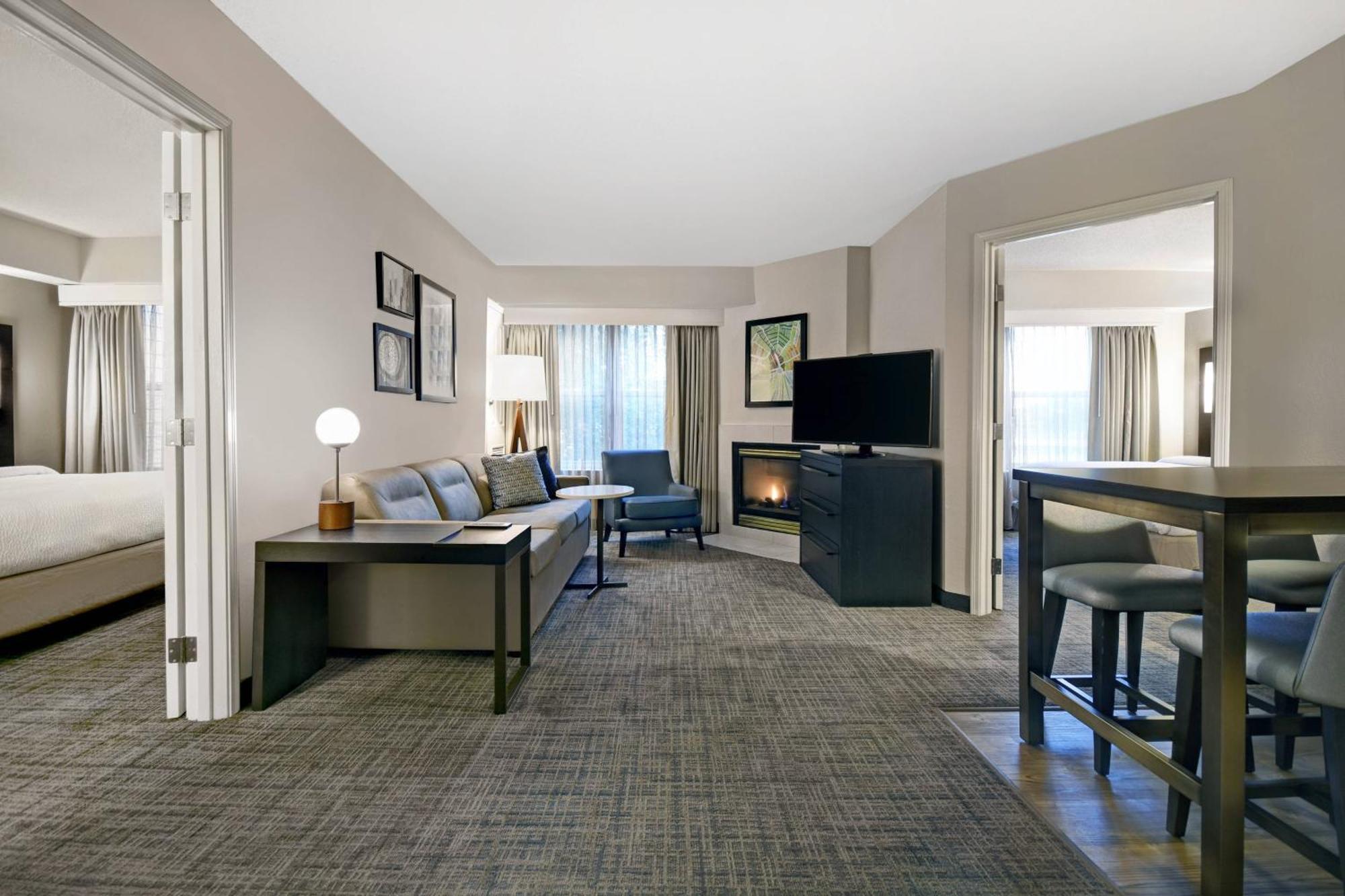 Residence Inn Louisville Airport 外观 照片