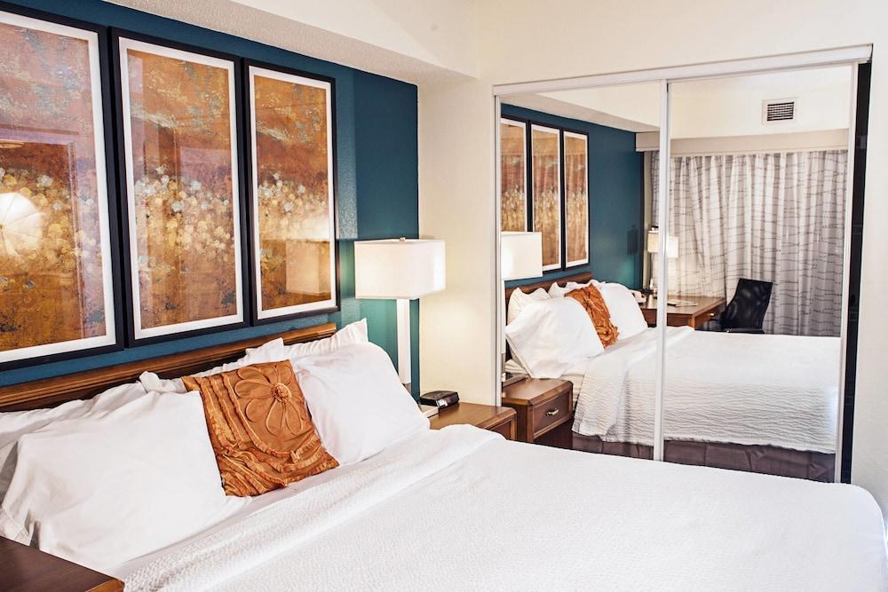 Residence Inn Louisville Airport 外观 照片