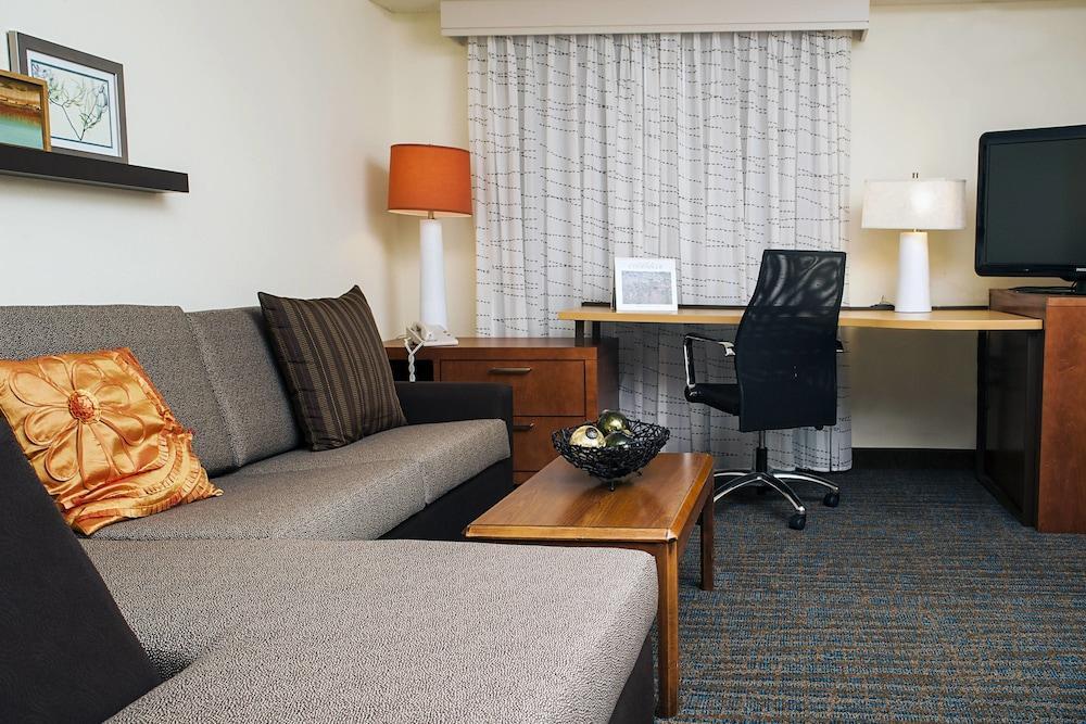 Residence Inn Louisville Airport 外观 照片