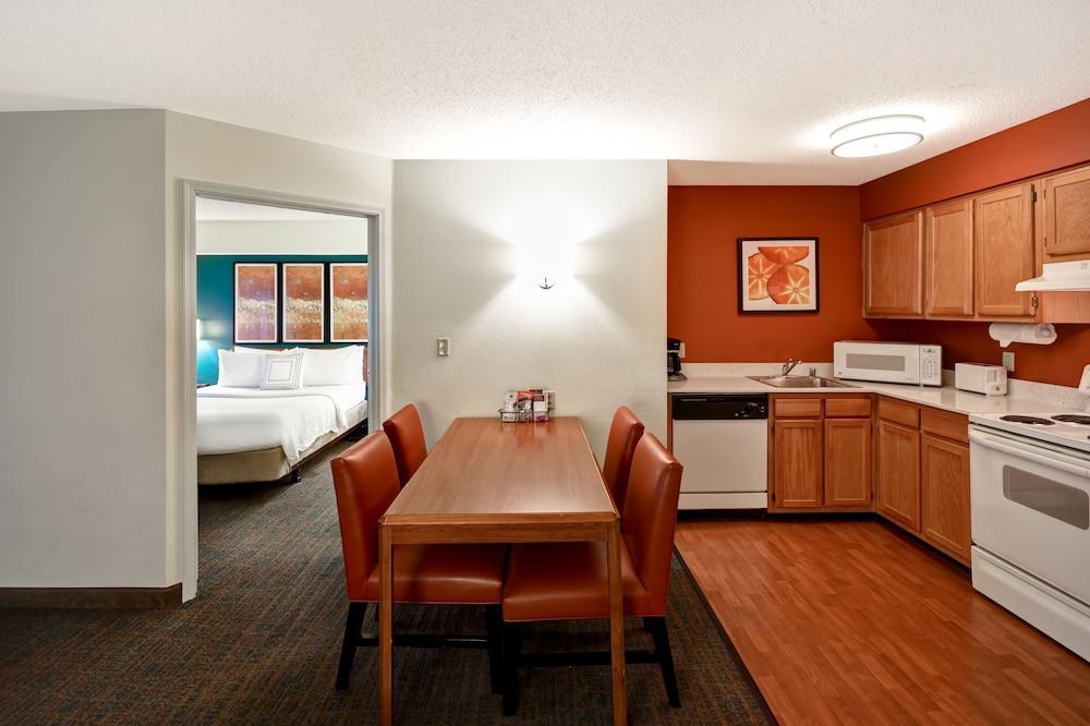 Residence Inn Louisville Airport 外观 照片