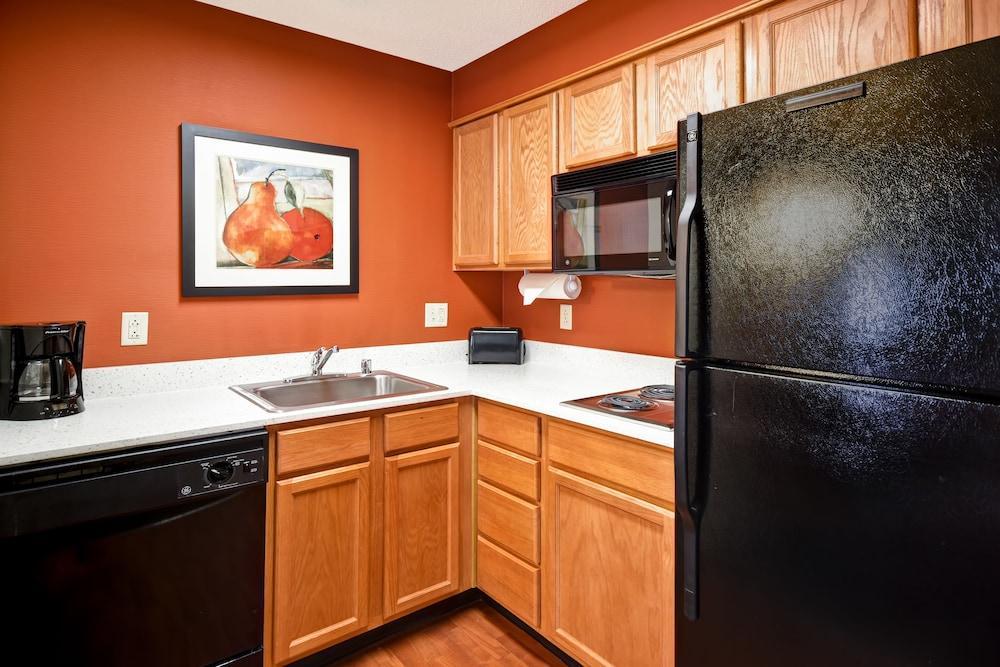 Residence Inn Louisville Airport 外观 照片