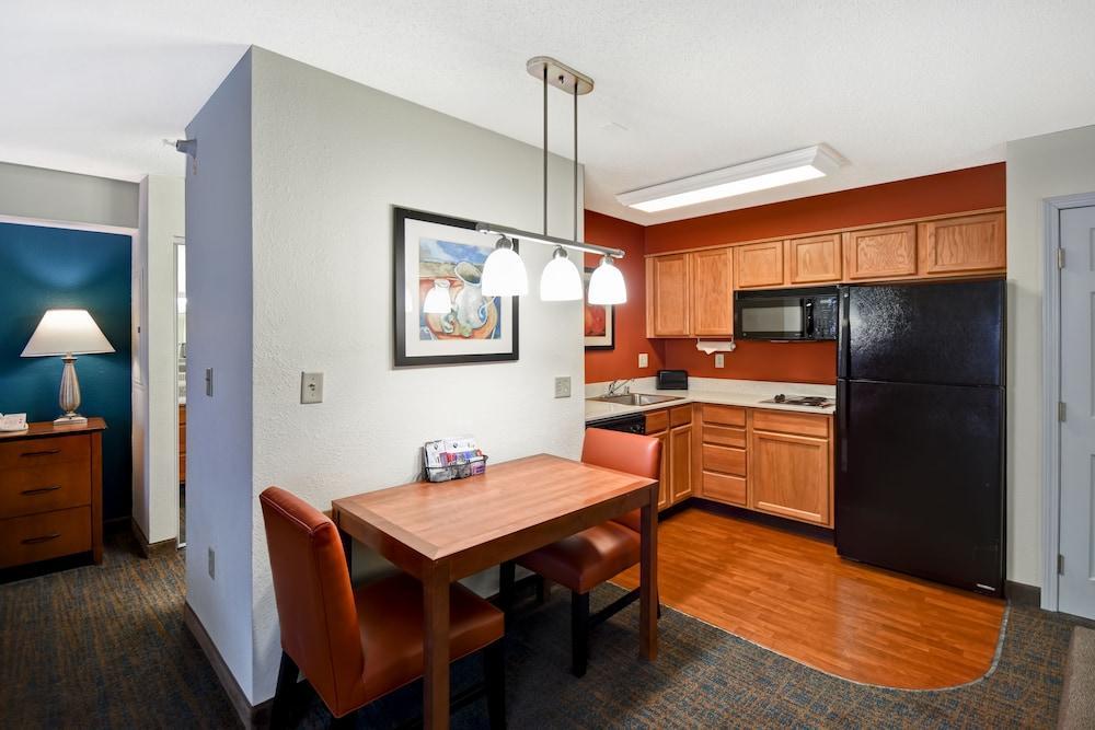 Residence Inn Louisville Airport 外观 照片