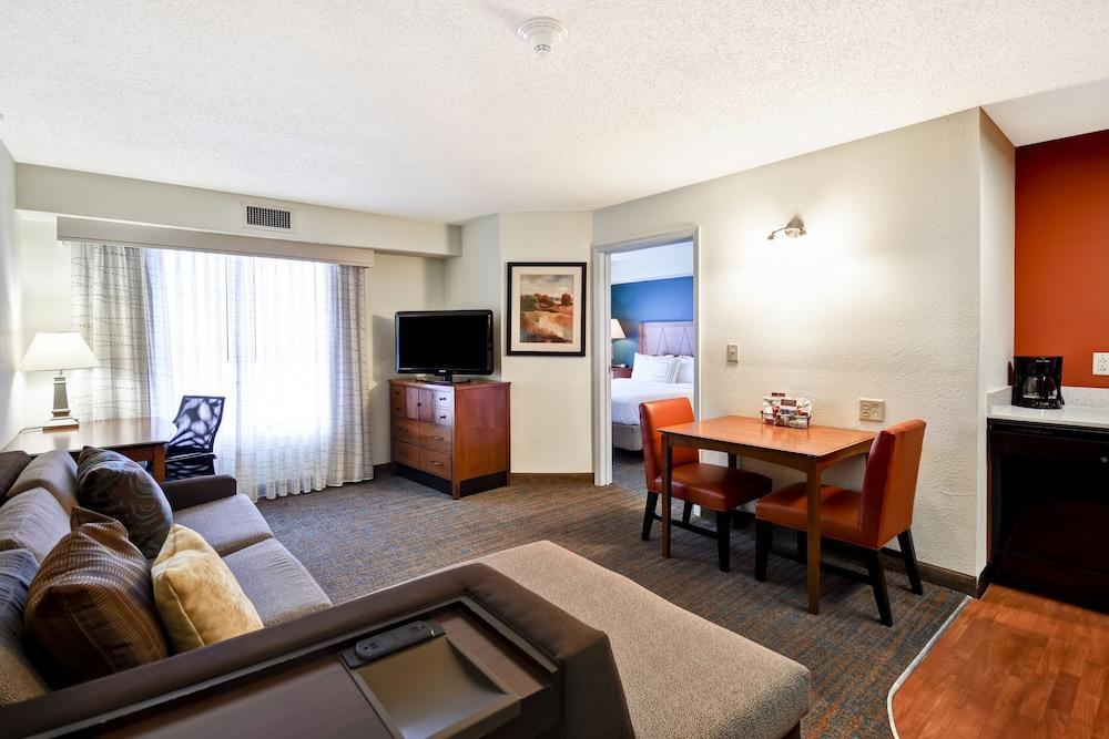 Residence Inn Louisville Airport 外观 照片