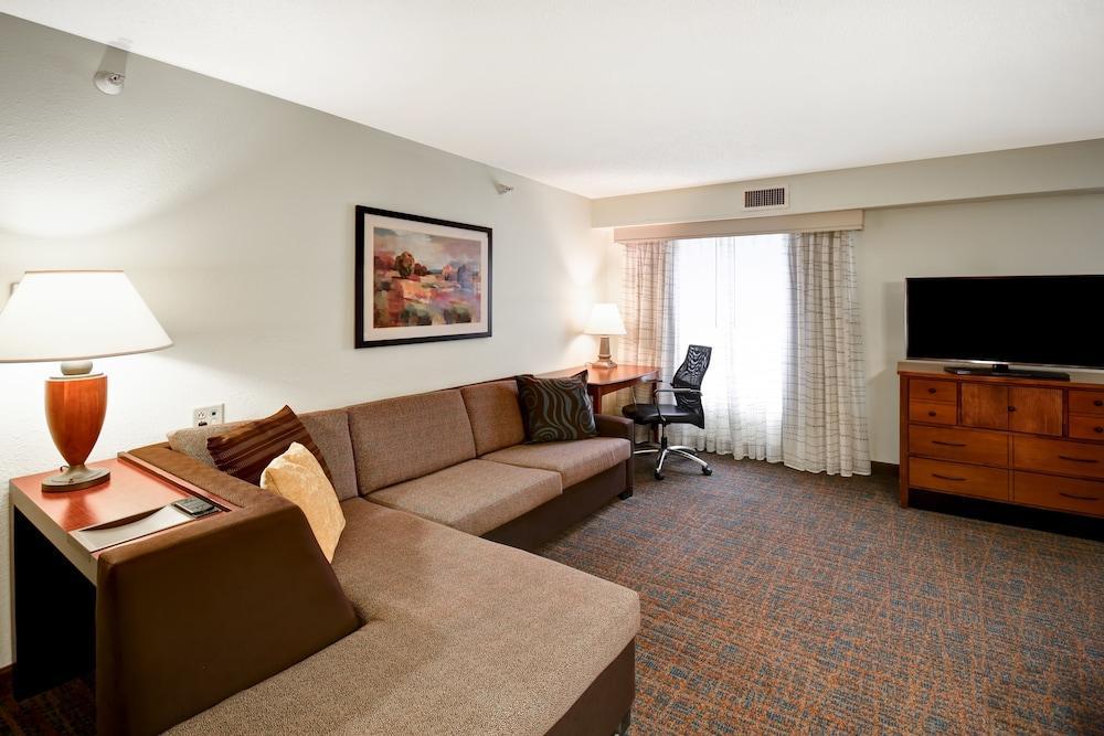 Residence Inn Louisville Airport 外观 照片