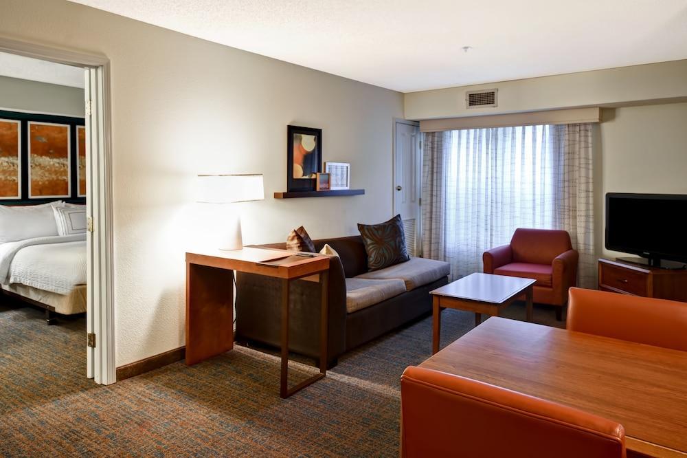 Residence Inn Louisville Airport 外观 照片